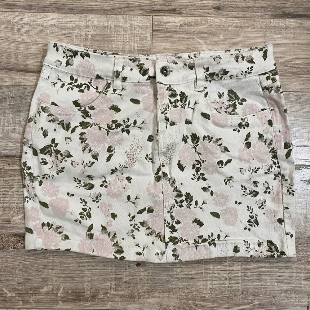 Liquid X White Pink Green Floral Print Jean Stretchy Mini Skirt 9 10